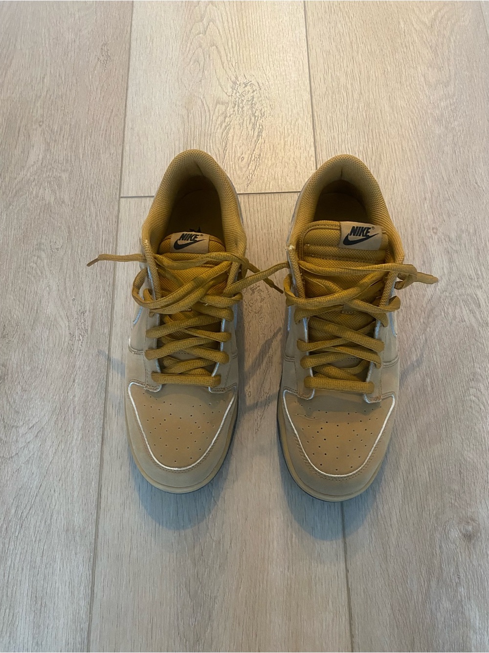 Nike Men’s Tan and Brown Trainers